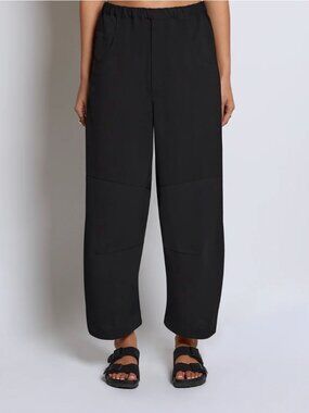 Roucha Pace Cropped Pants, size M Black